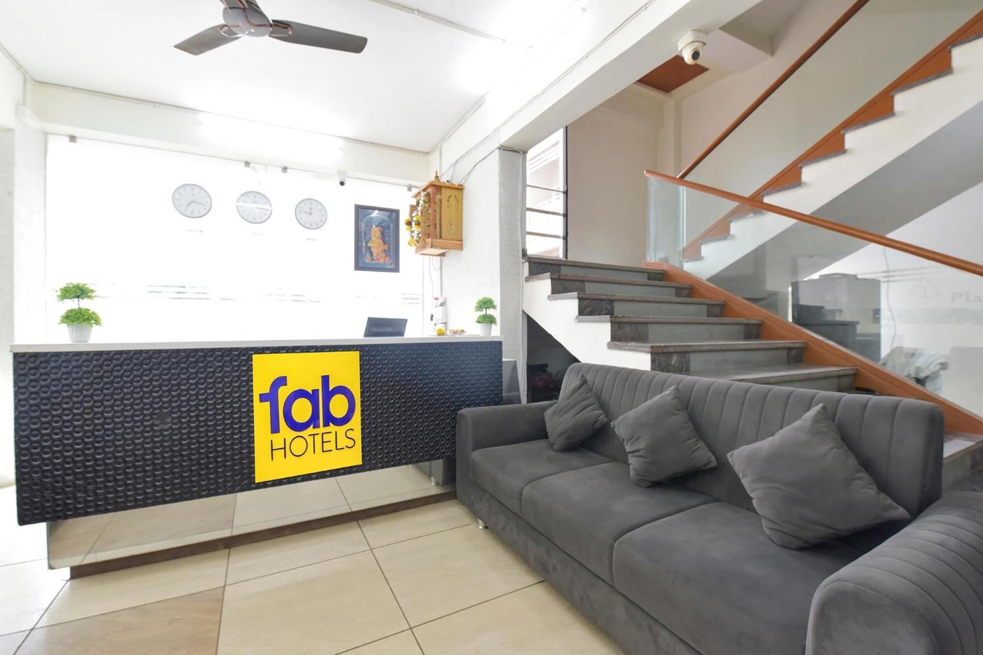 Fabhotel A1 Plaza Ahmedabad Eksteriør bilde